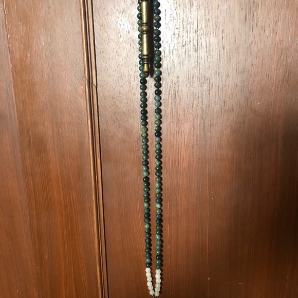 Green agate and clear quartz knotted mala - Picture 3 of 3